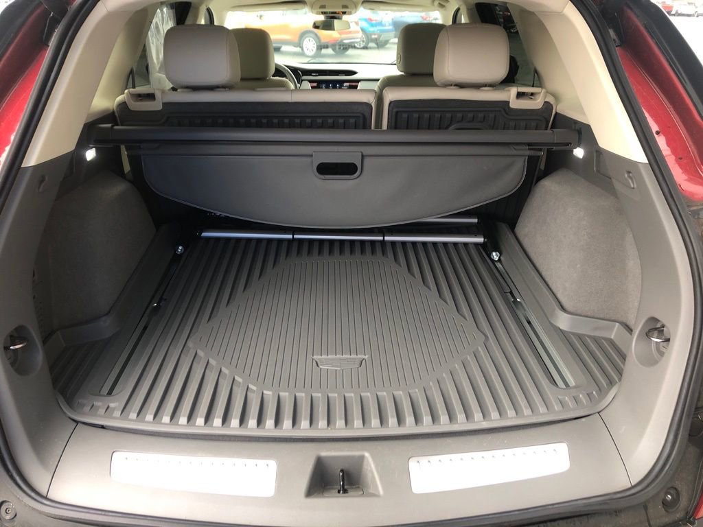Used 2023 Cadillac XT5 Premium Luxury w/ LPO, Floor Liner Package image 23