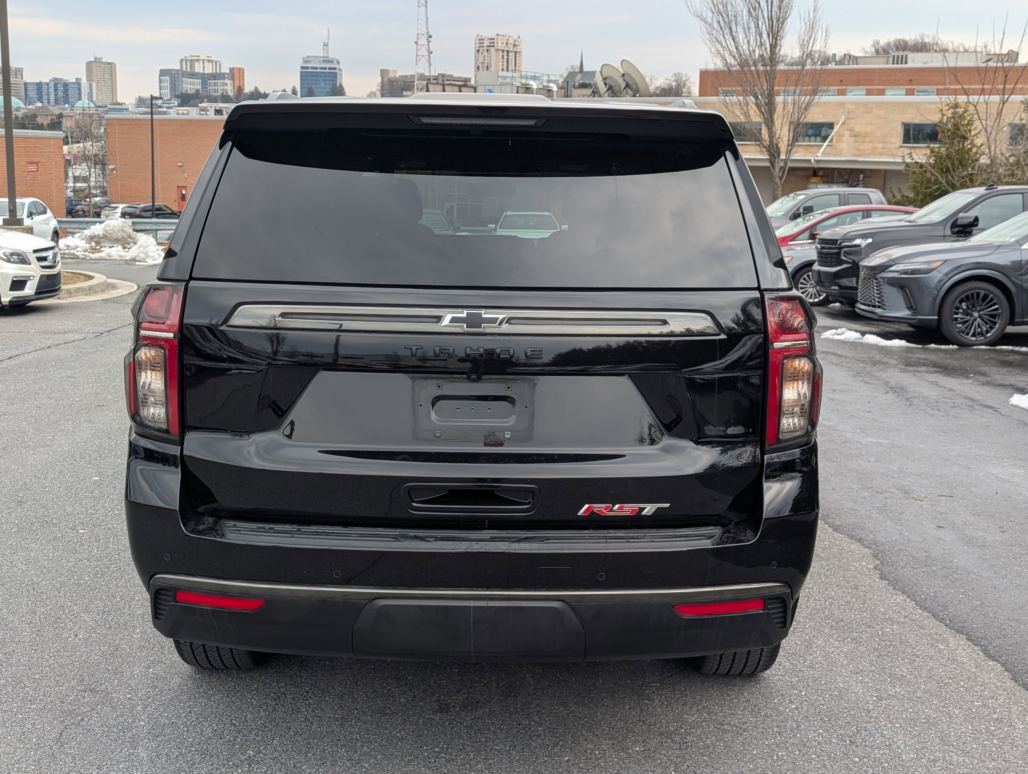 Used 2022 Chevrolet Tahoe RST w/ Luxury Package image 4