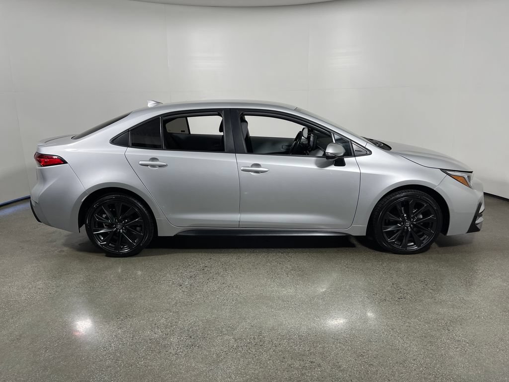 Certified 2024 Toyota Corolla SE FWD image 2