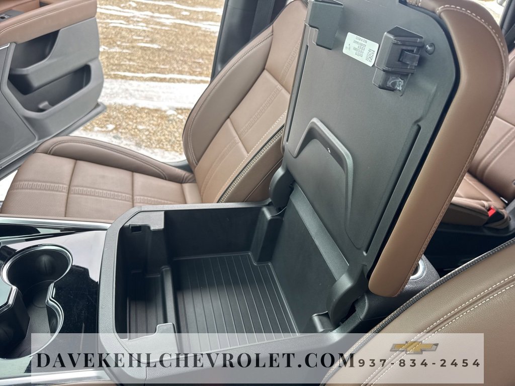 Used 2025 Chevrolet Tahoe High Country image 21