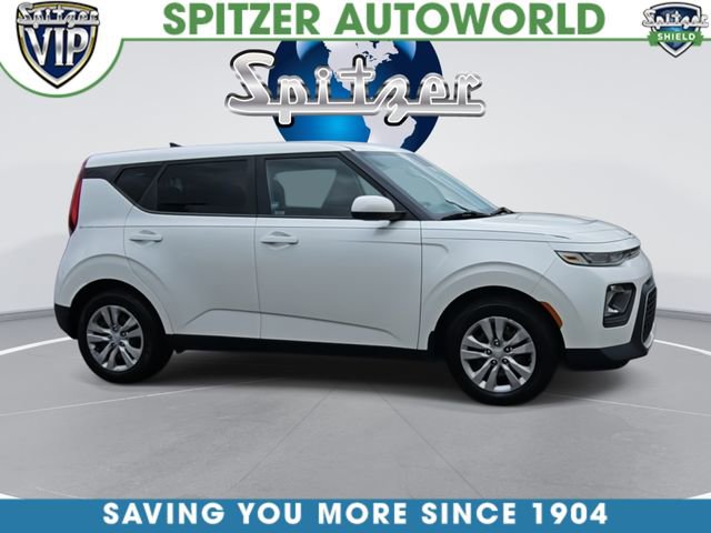 Used 2020 Kia Soul LX FWD image 2