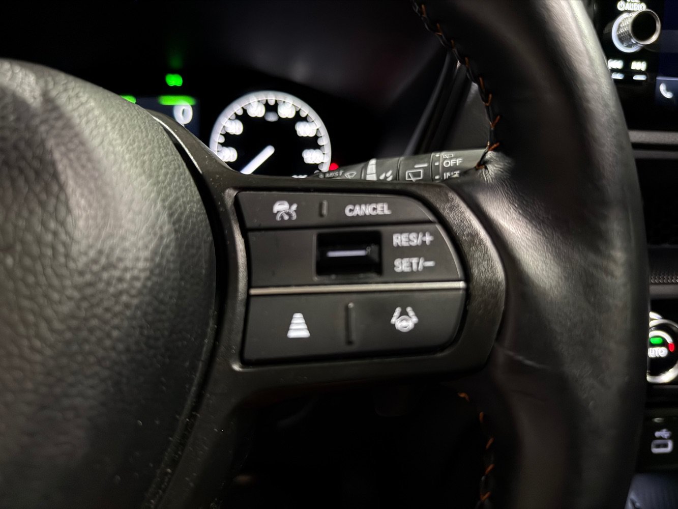 Used 2025 Honda CR-V Sport-L image 35