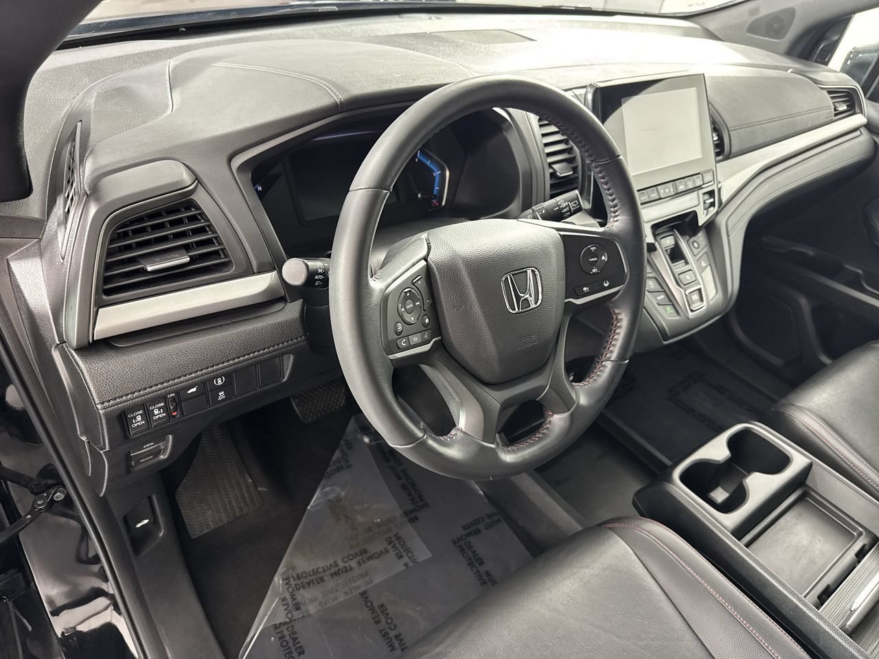 Used 2023 Honda Odyssey Sport image 24