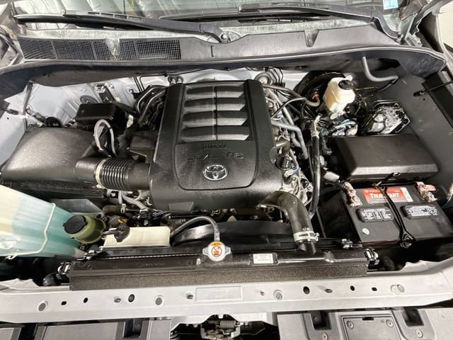 Certified 2019 Toyota Tundra SR5 w/ TRD Off Road Package AWD/4WD image 31