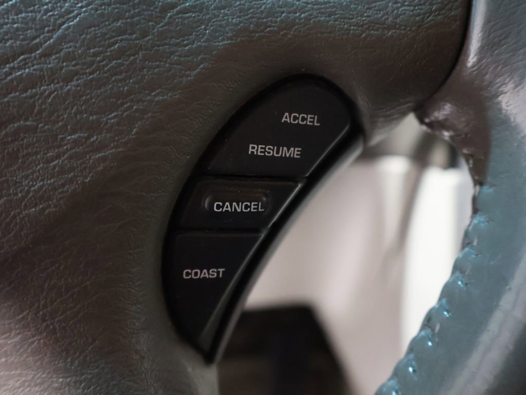 Used 2007 Chrysler Town & Country Touring image 26