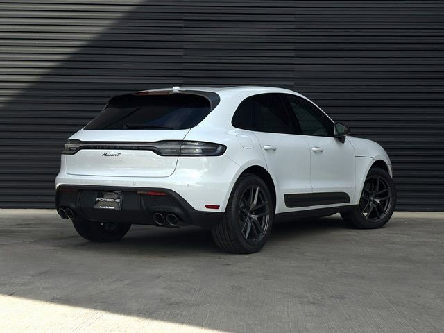Certified 2026 Porsche Macan Turbo AWD/4WD image 7