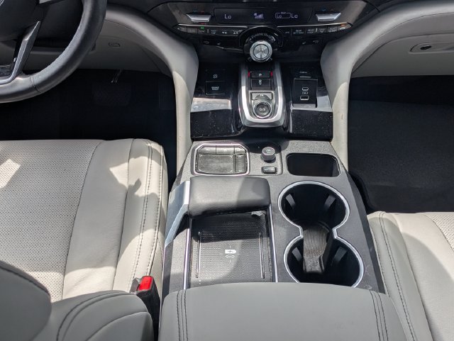 Certified 2024 Acura MDX w/ Technology Package FWD image 19