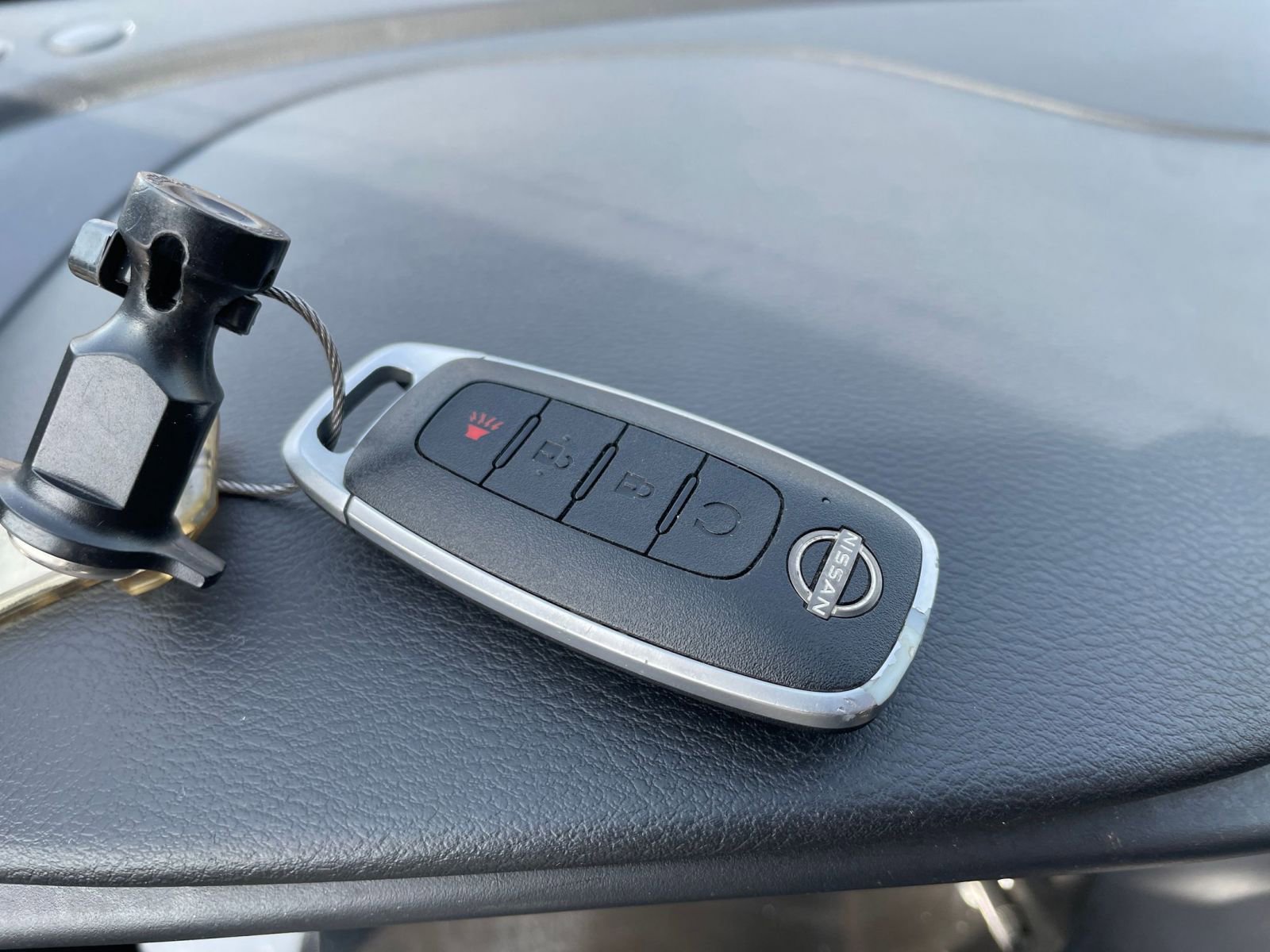 Used 2024 Nissan Kicks SV image 21