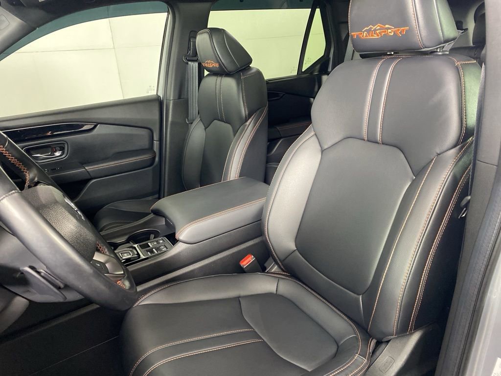 Used 2024 Honda Pilot TrailSport image 12