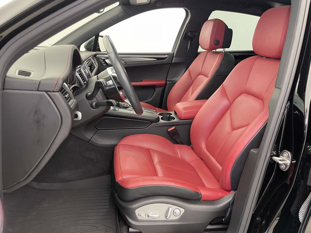 Used 2018 Porsche Macan S AWD/4WD image 12