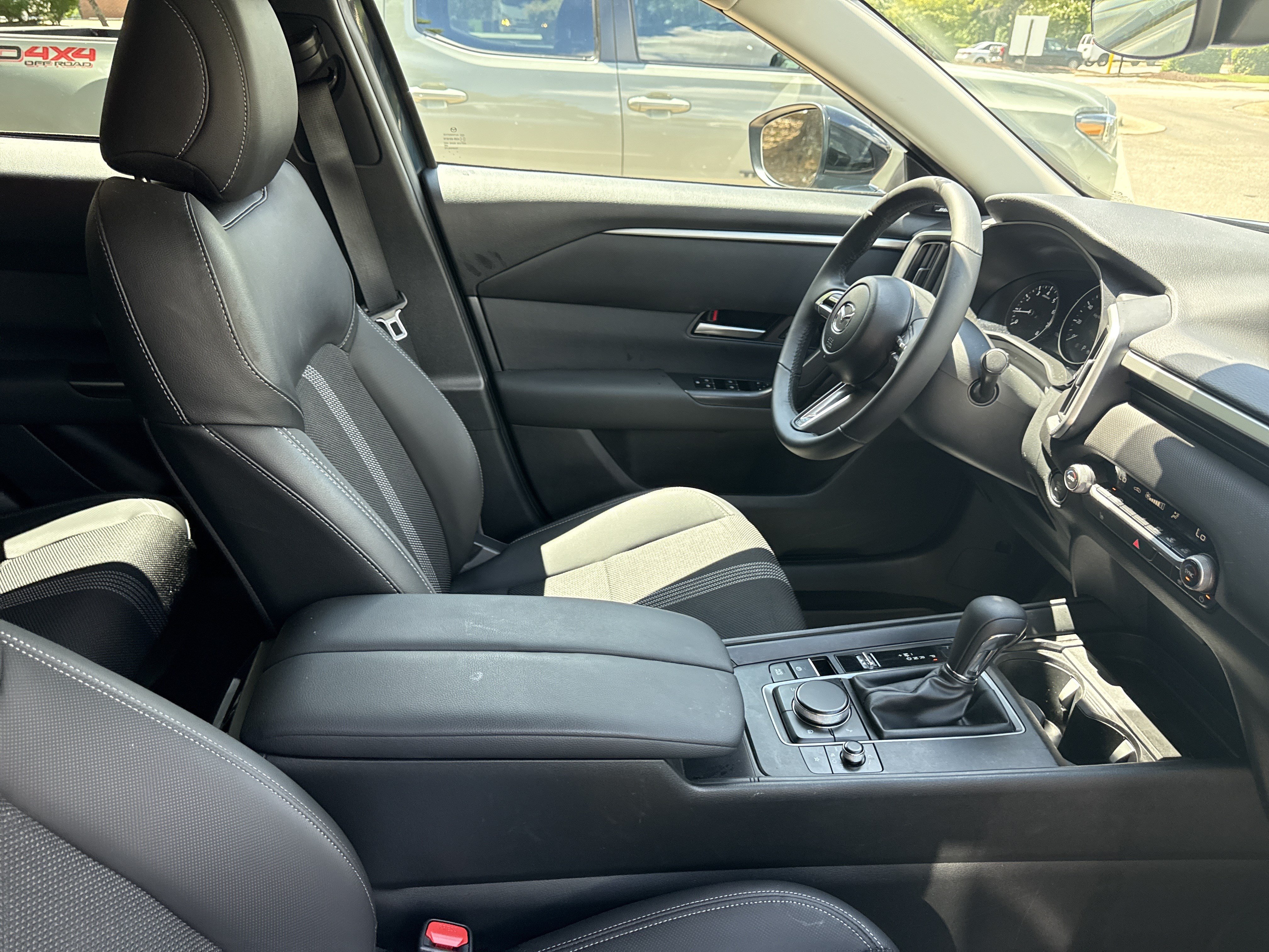 Used 2025 MAZDA CX-50 AWD 2.5 S w/ Premium Package image 33