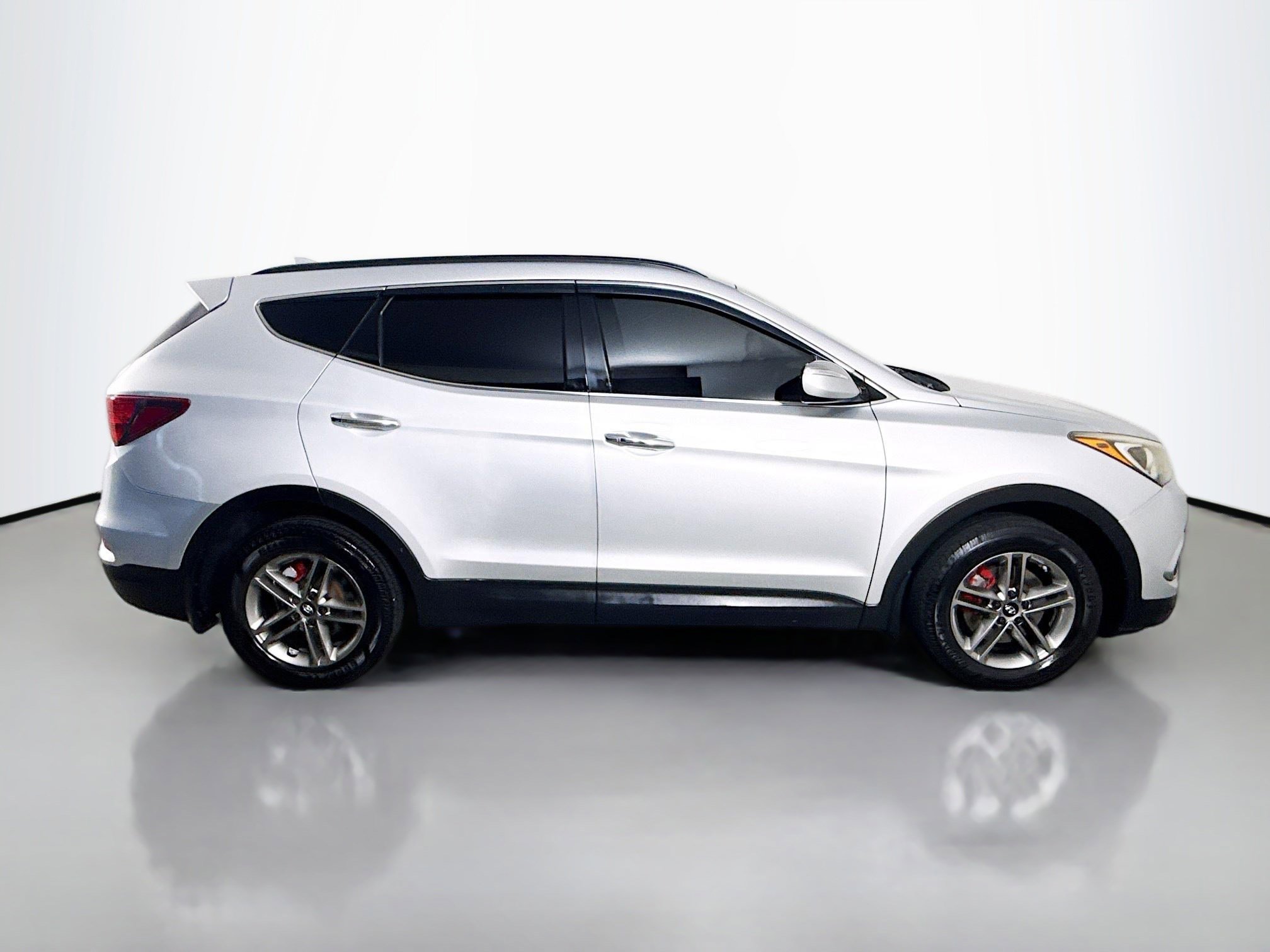 Used 2018 Hyundai Santa Fe Sport w/ 2.4L Value Package 02 FWD image 11