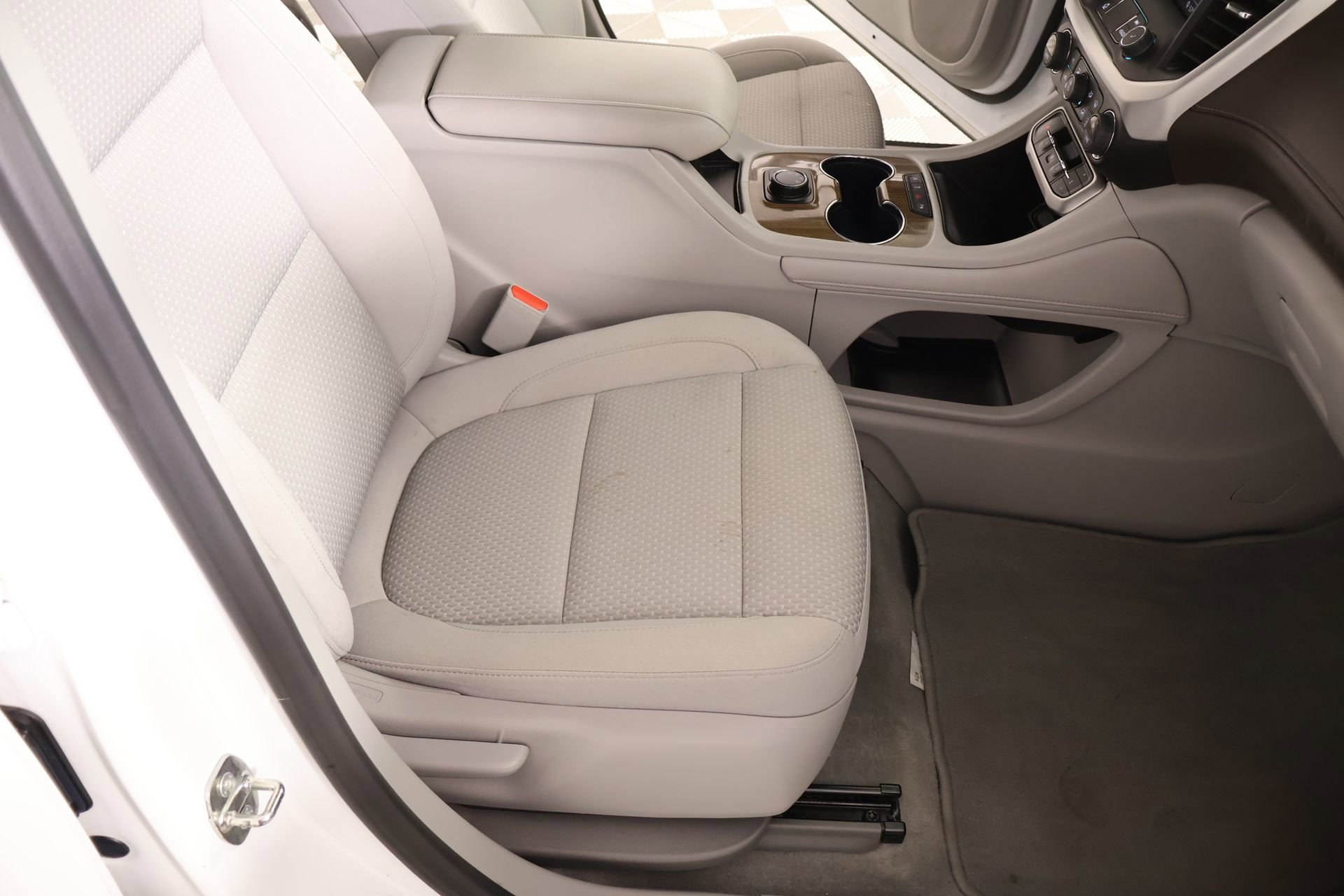 Used 2023 GMC Acadia SLE AWD/4WD image 14