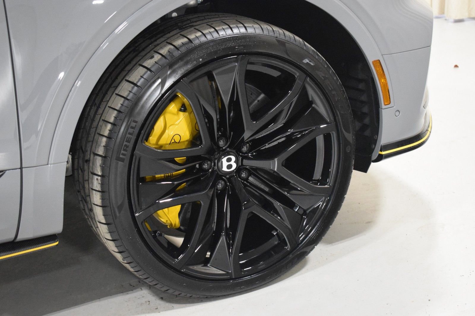 New 2026 Bentley Bentayga Speed image 7