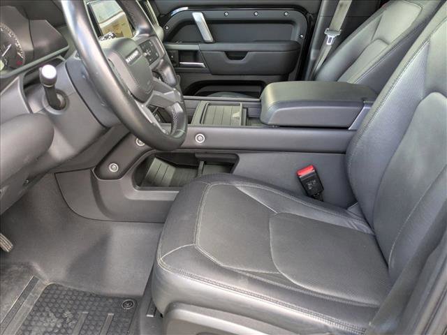 Certified 2023 Land Rover Defender 110 X-Dynamic SE image 17