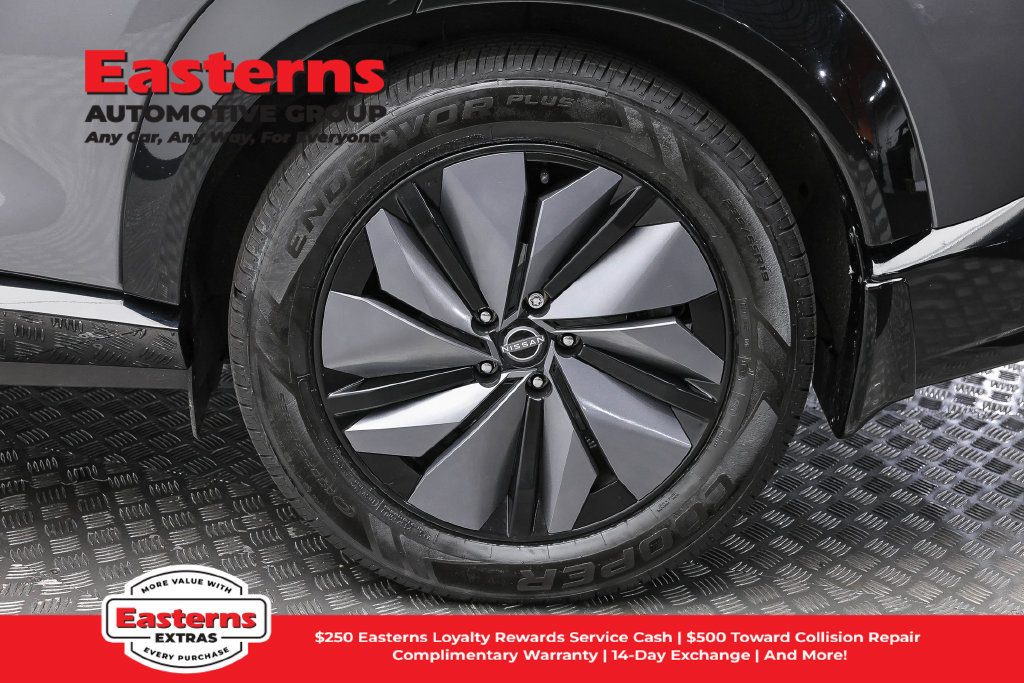 Used 2023 Nissan Ariya AWD image 9