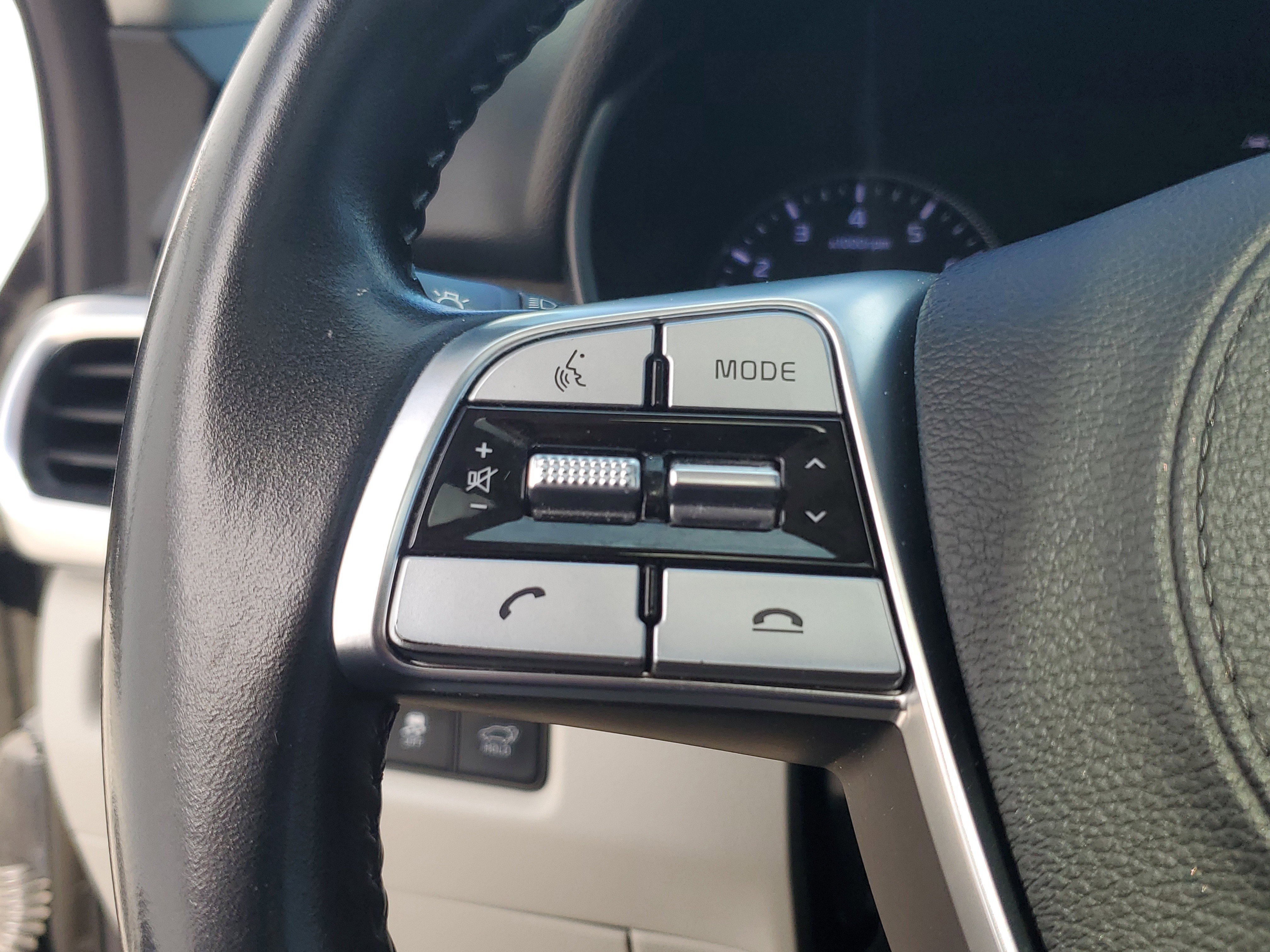 Used 2020 Kia Telluride EX w/ EX Premium Package image 23