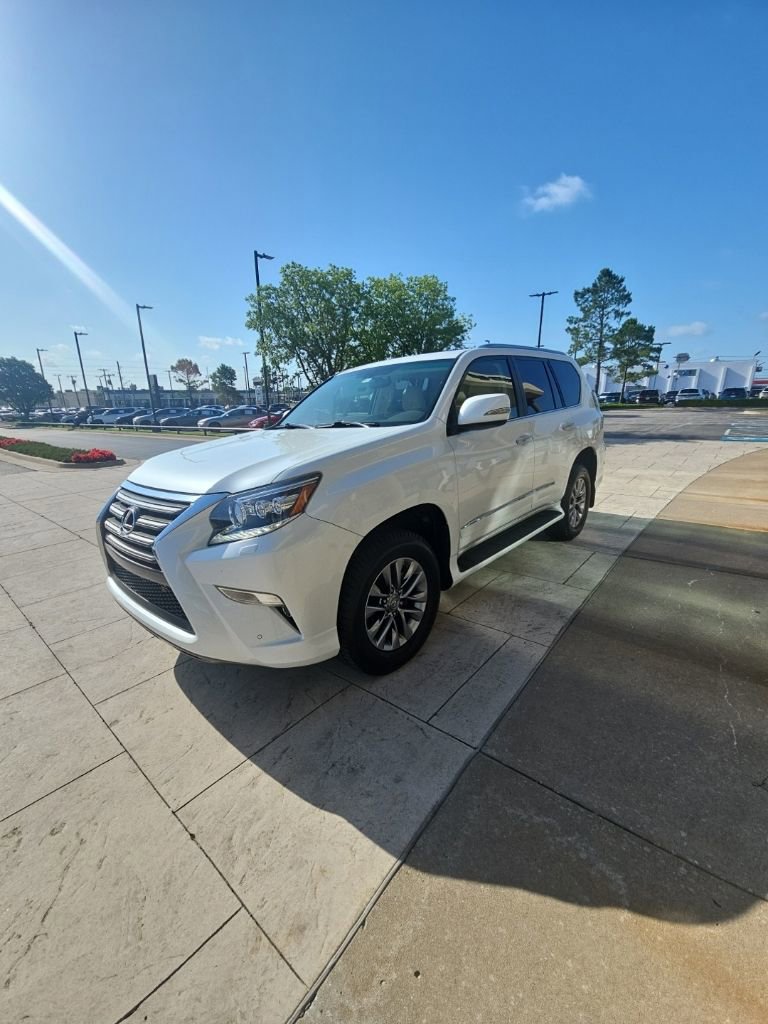 Used 2014 Lexus GX 460 Luxury AWD/4WD image 1