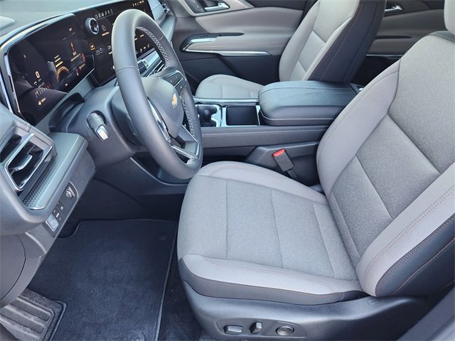 New 2026 Chevrolet Traverse LT image 14