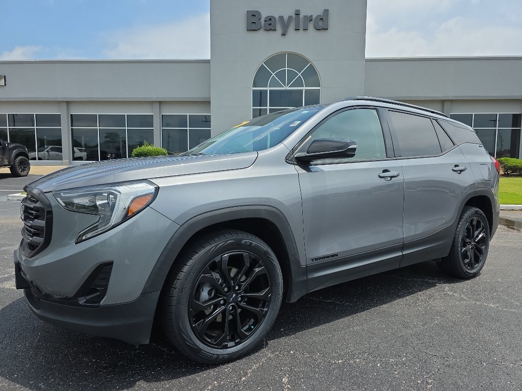 Used 2020 GMC Terrain SLT w/ Preferred Package AWD/4WD image 1