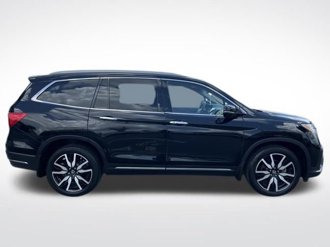 Used 2020 Honda Pilot Touring image 13