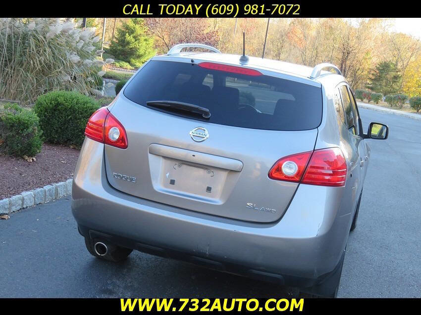 Used 2009 Nissan Rogue SL w/ Premium Pkg image 30