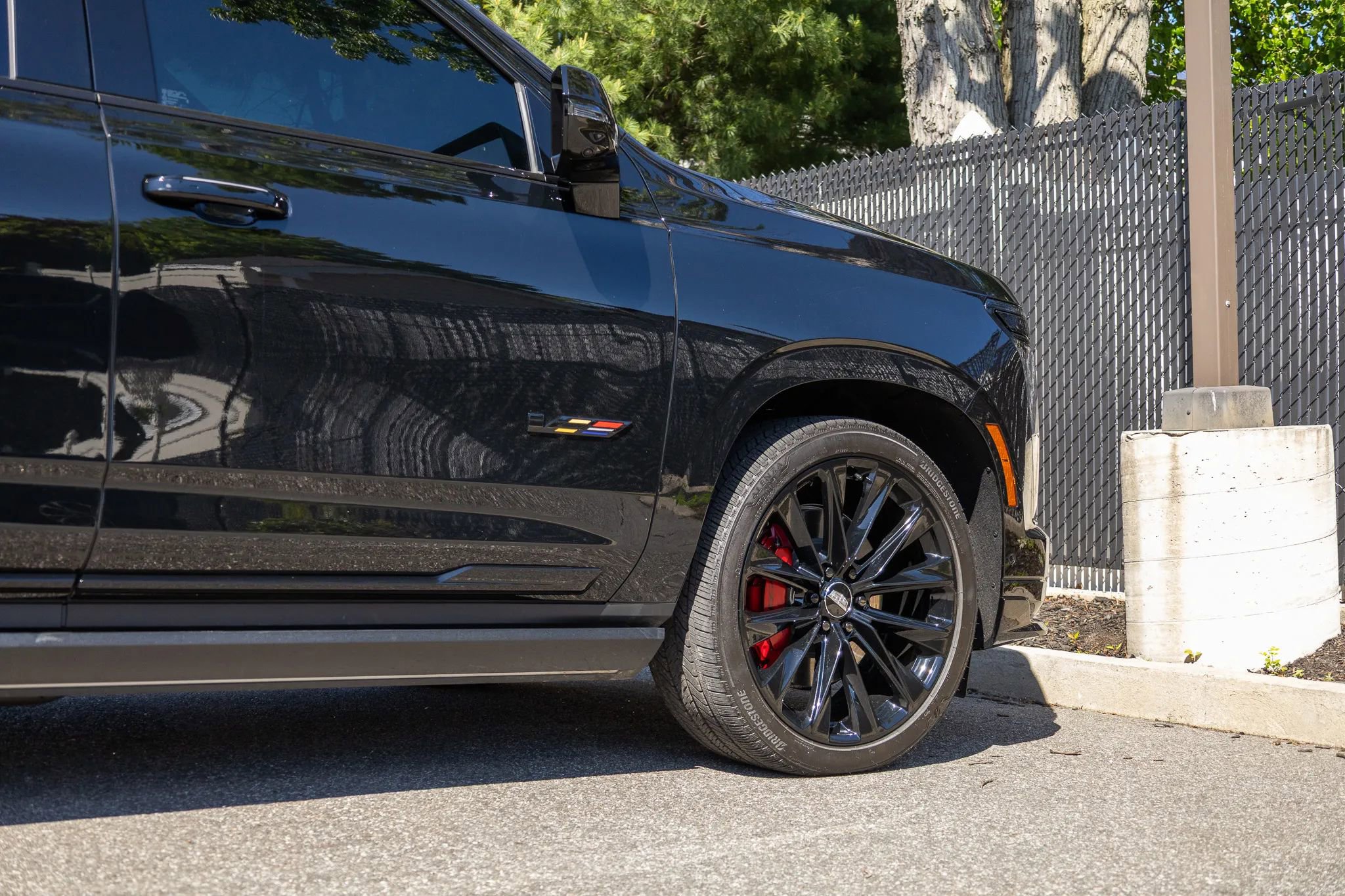 Used 2026 Cadillac Escalade V AWD/4WD image 17