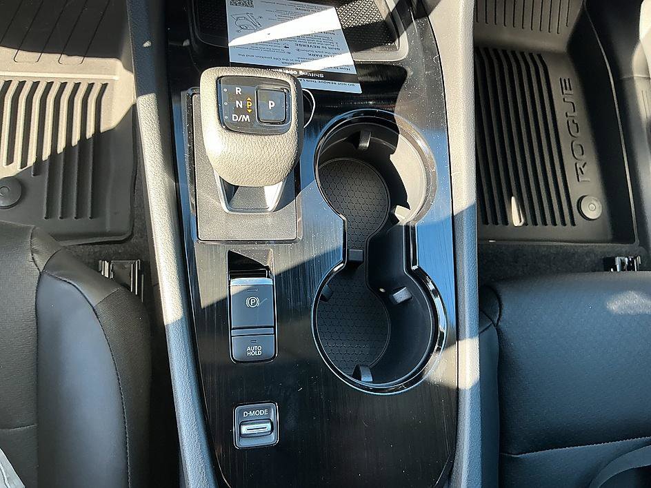 New 2026 Nissan Rogue Dark Armor image 18