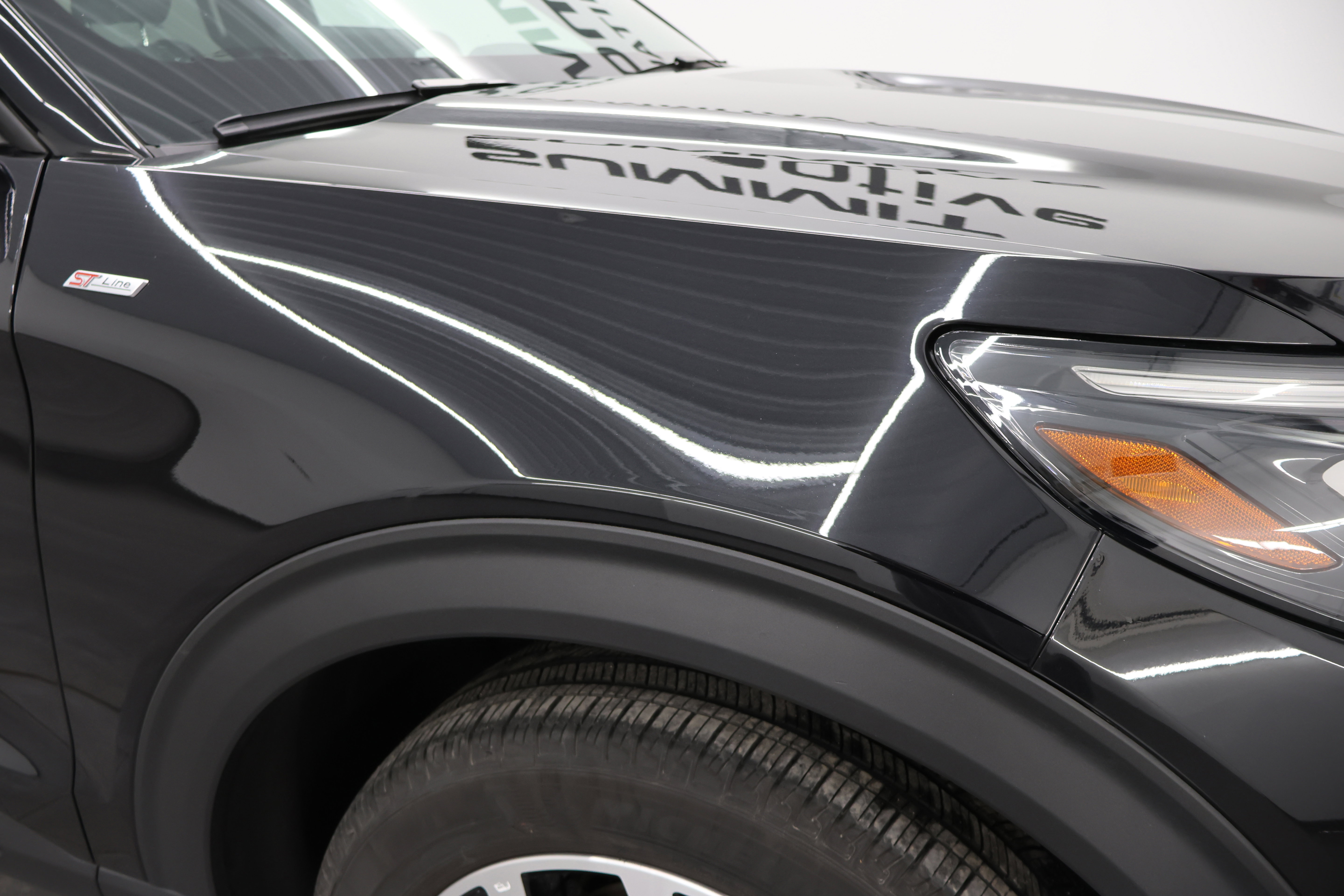 Used 2025 Ford Explorer ST-Line image 26