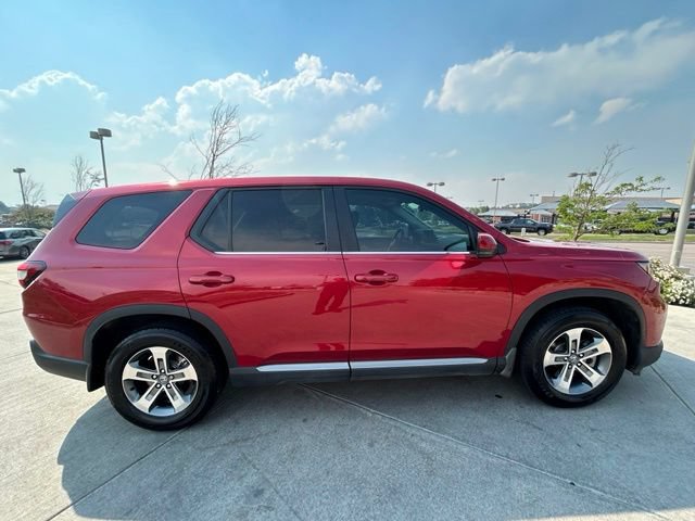 Used 2023 Honda Pilot EX-L image 9