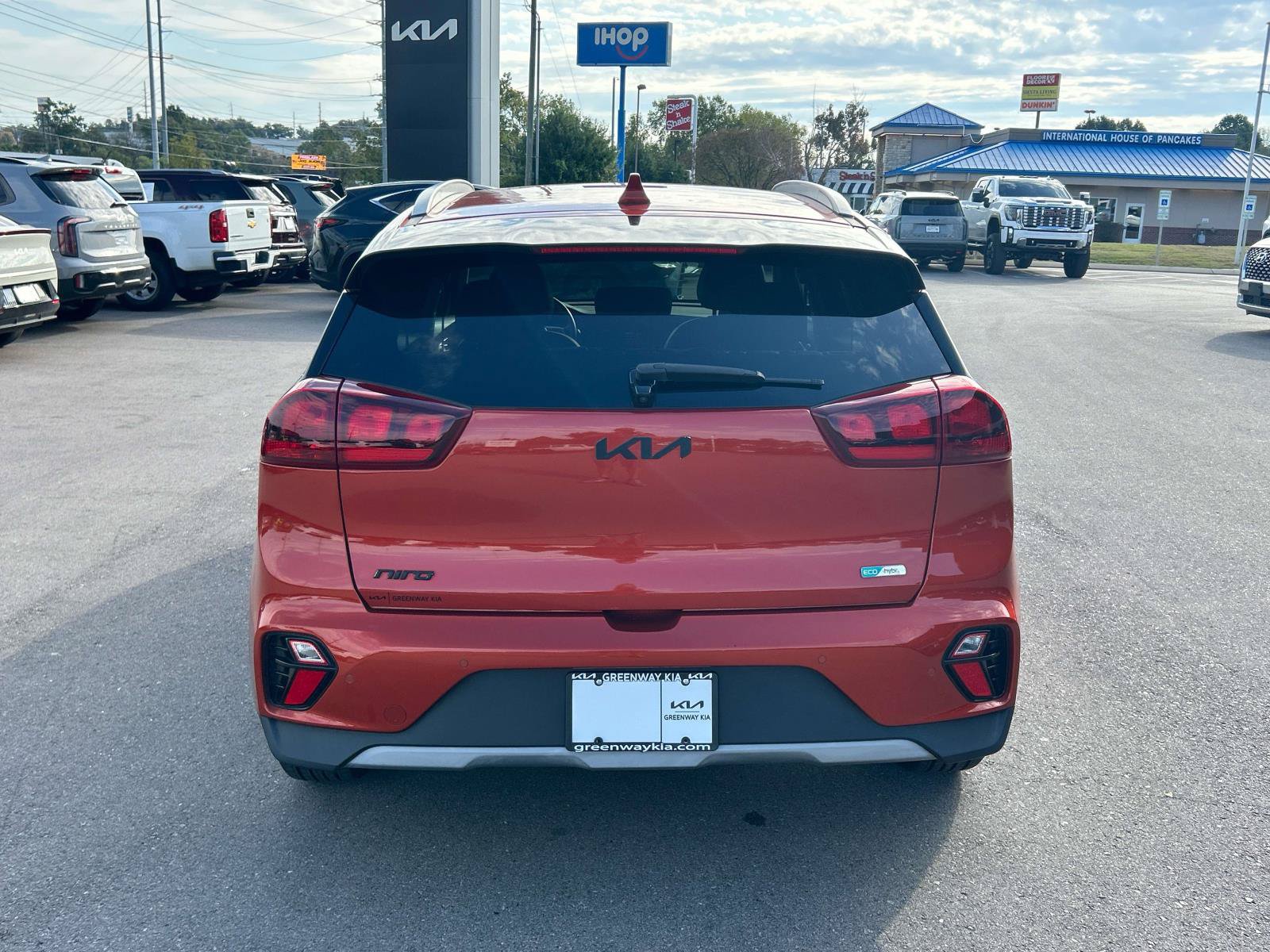 Used 2022 Kia Niro LXS FWD image 4
