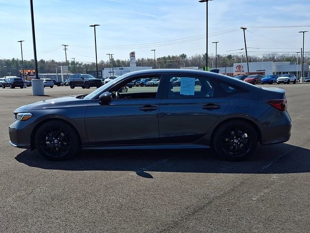 Used 2025 Honda Civic Sport image 4