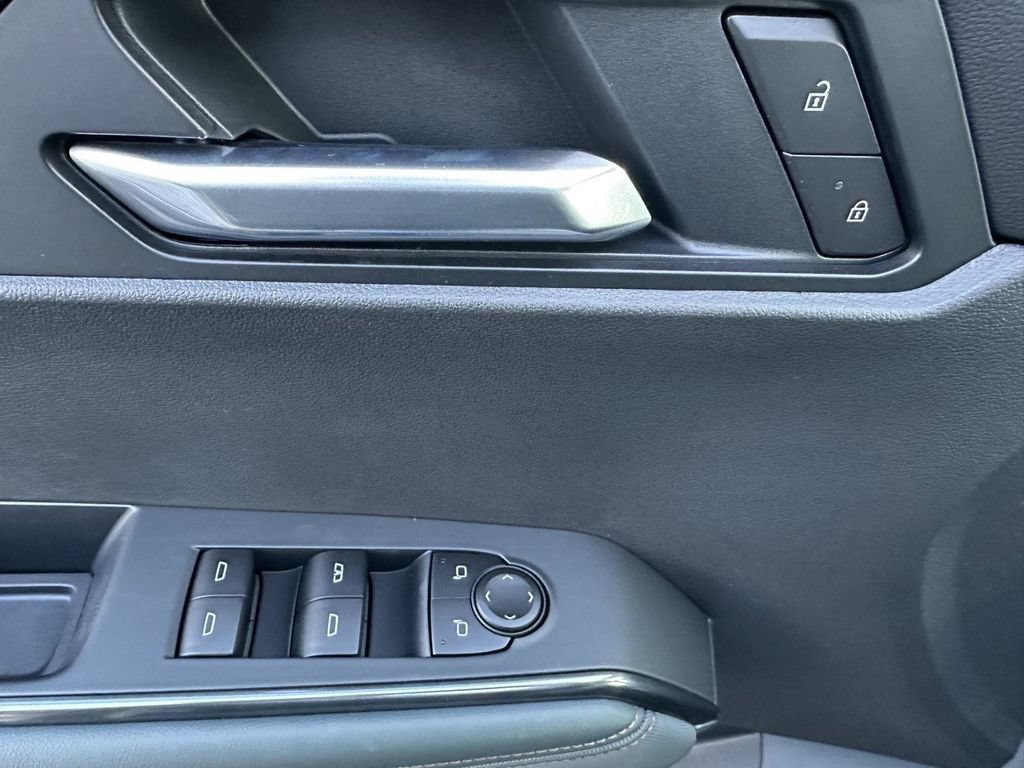New 2026 GMC Acadia AT4 AWD/4WD image 16