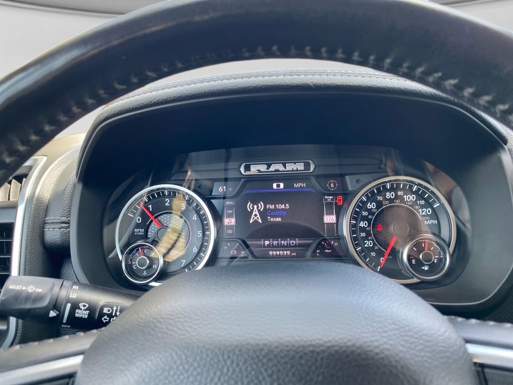 Used 2022 RAM 1500 Laramie AWD/4WD image 14