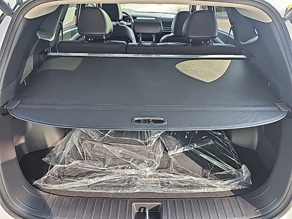 New 2026 Hyundai Tucson Limited image 41