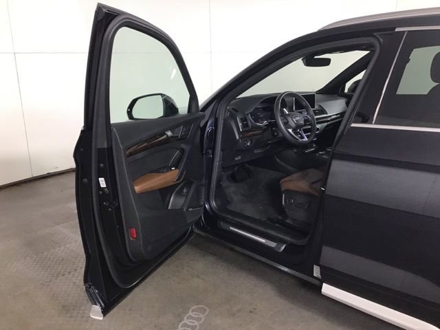 Used 2020 Audi Q5 2.0T Premium Plus image 10
