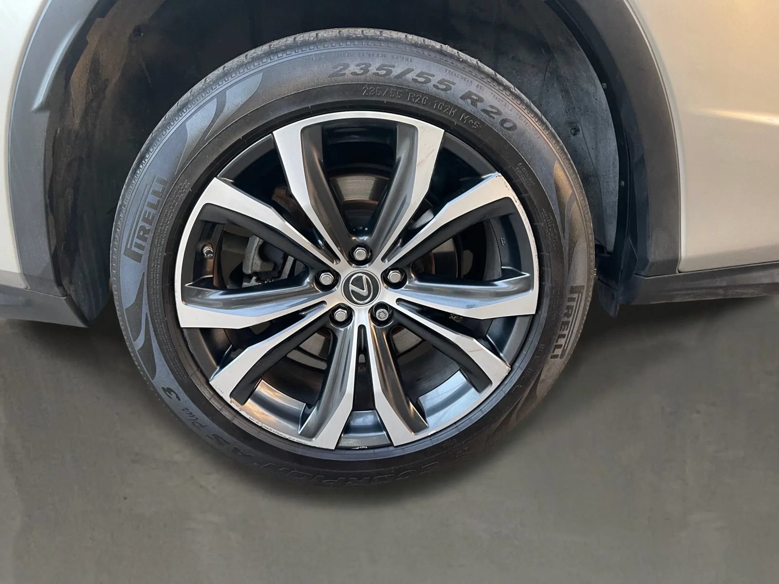Used 2021 Lexus RX 350L FWD w/ Premium Package image 11