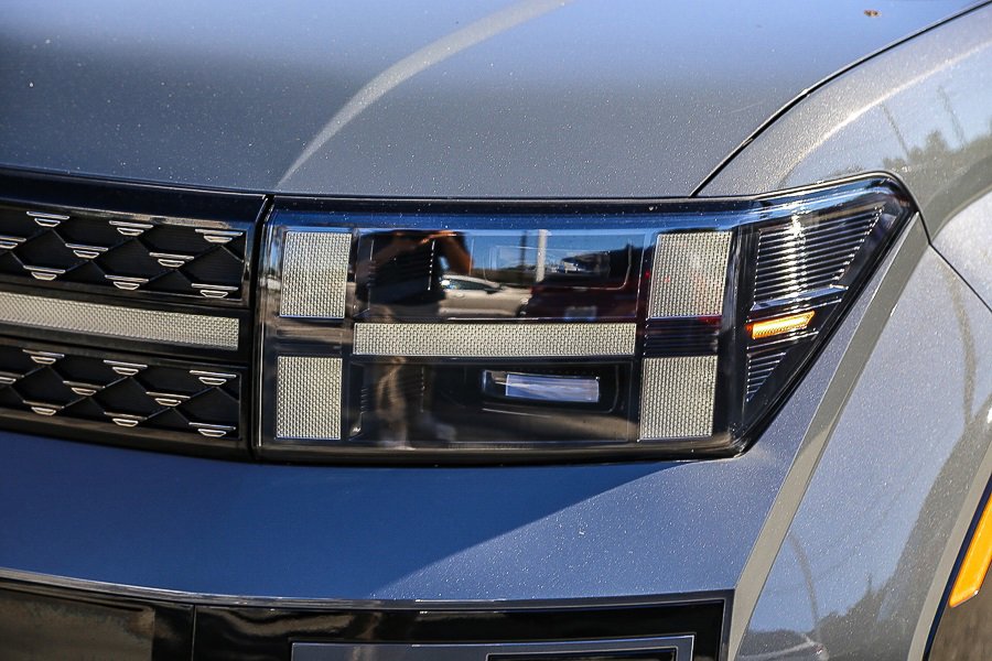 Used 2024 Hyundai Santa Fe Calligraphy image 4