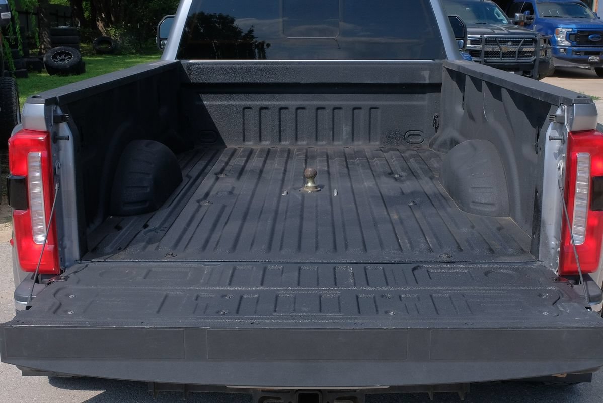 Used 2023 Ford F350 Lariat w/ FX4 Off-Road Package AWD/4WD image 59