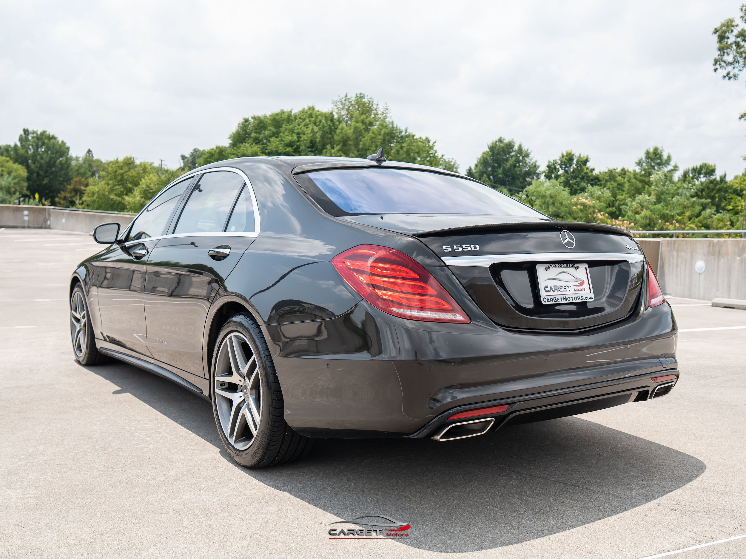 Used 2015 Mercedes-Benz S 550 4MATIC Sedan image 5