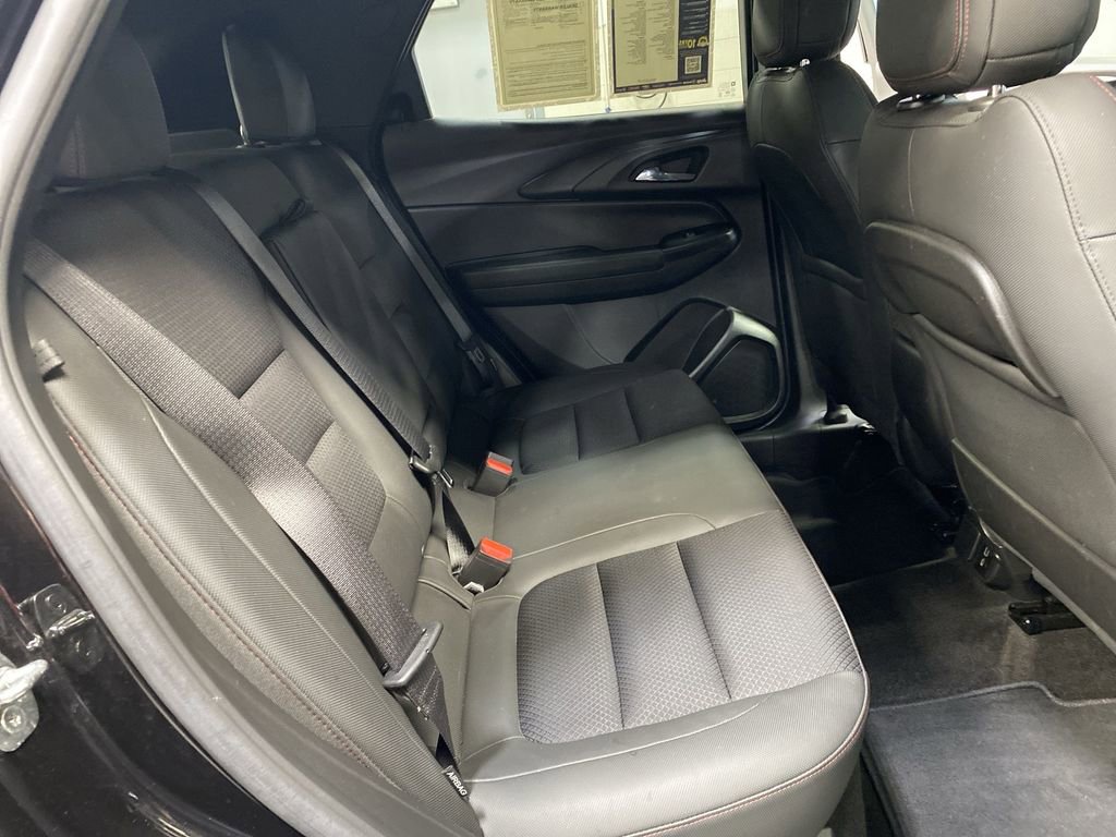Certified 2022 Chevrolet TrailBlazer RS w/ Technology Package image 36