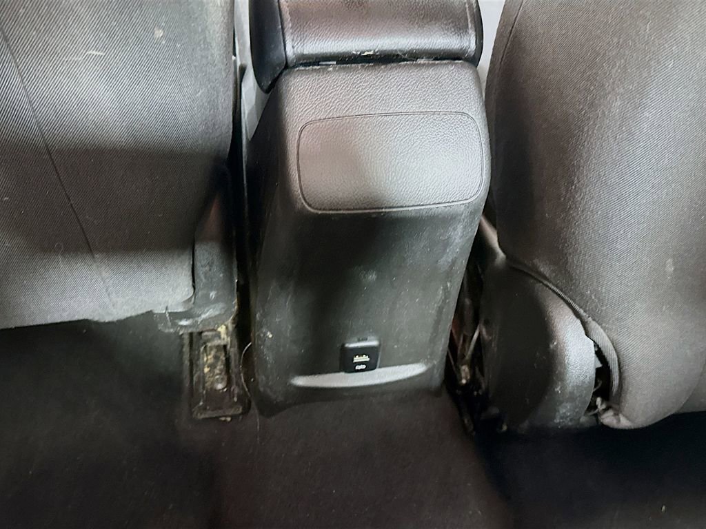 Used 2018 Chevrolet Cruze LT image 28