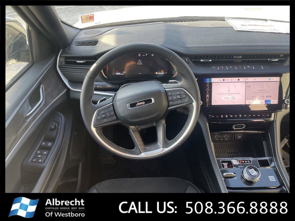 New 2026 Jeep Grand Cherokee Altitude AWD/4WD image 20