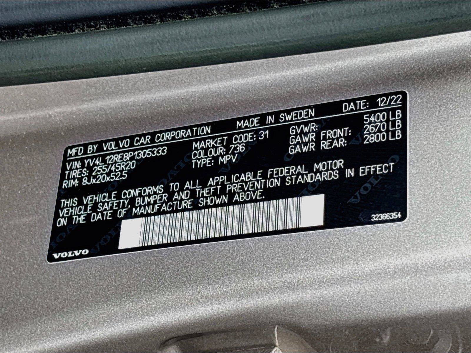 Used 2023 Volvo XC60 B5 Plus AWD/4WD image 30
