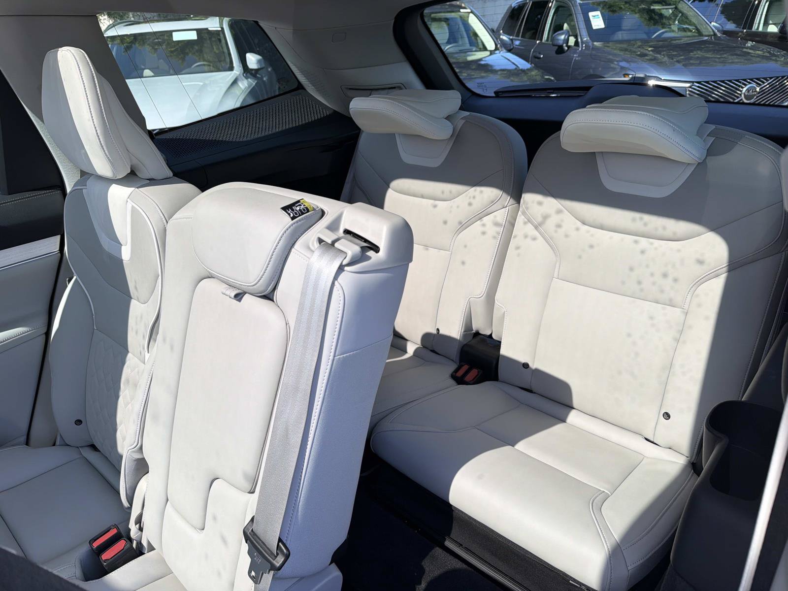 Certified 2025 Volvo EX90 Ultra AWD/4WD image 23