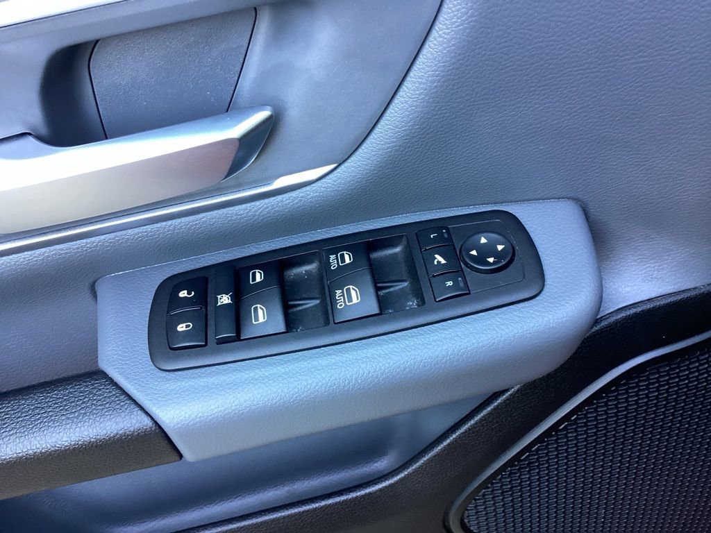 Used 2023 RAM 1500 Lone Star AWD/4WD image 59