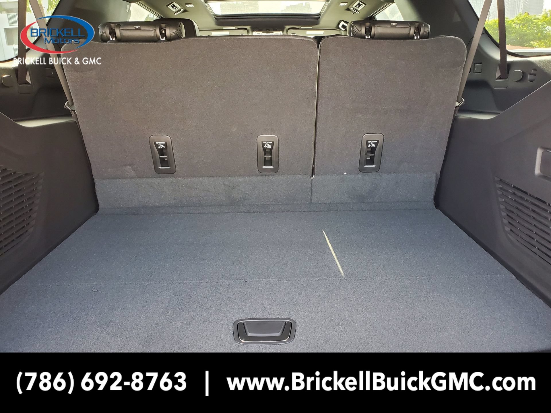 New 2026 GMC Yukon XL Denali w/ Advanced Technology Package RWD image 8