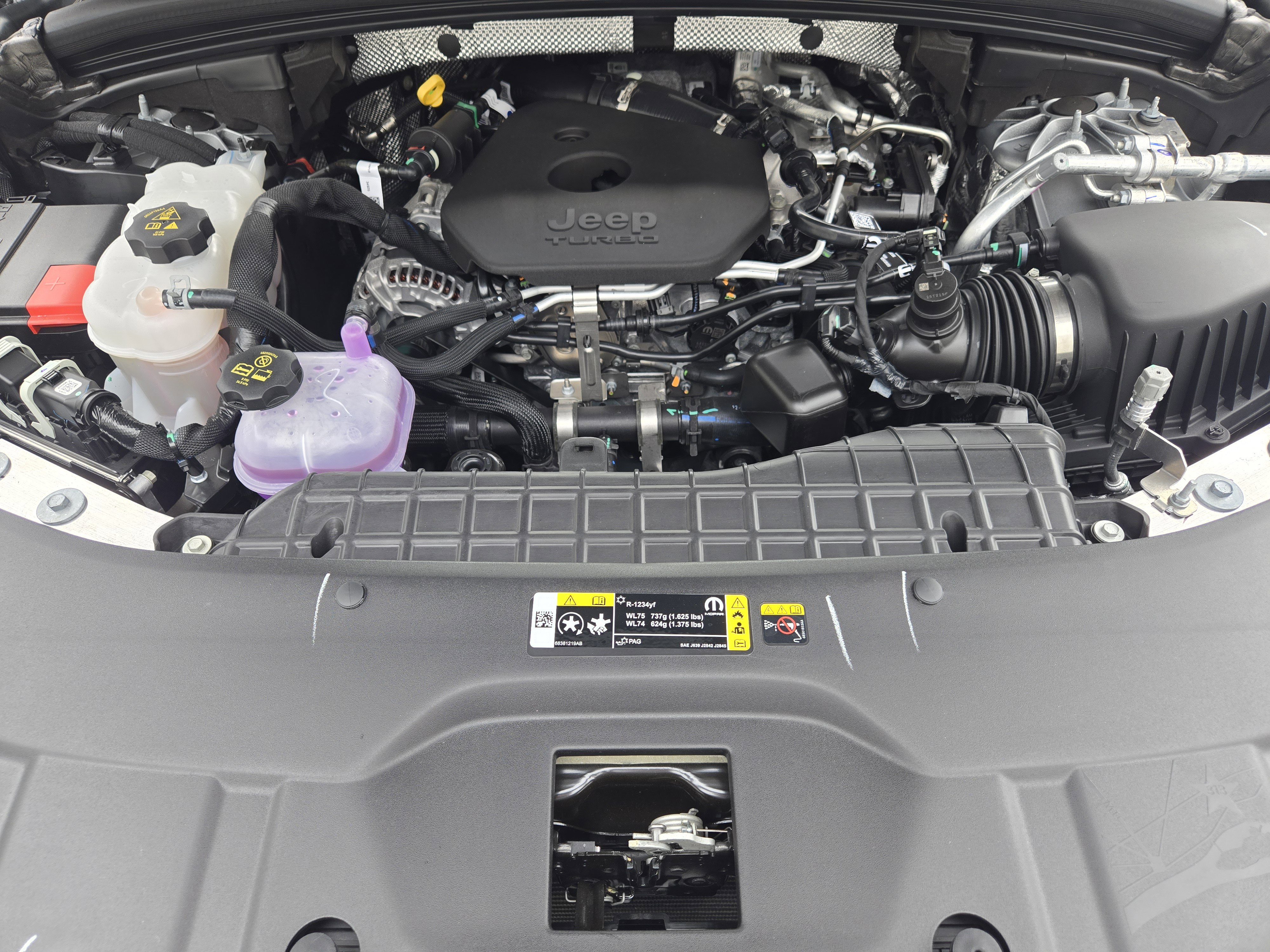 New 2026 Jeep Grand Cherokee Altitude image 21