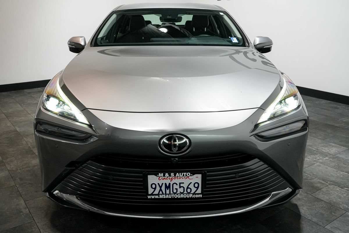 Used 2023 Toyota Mirai w/ Advanced Technology Package RWD image 8