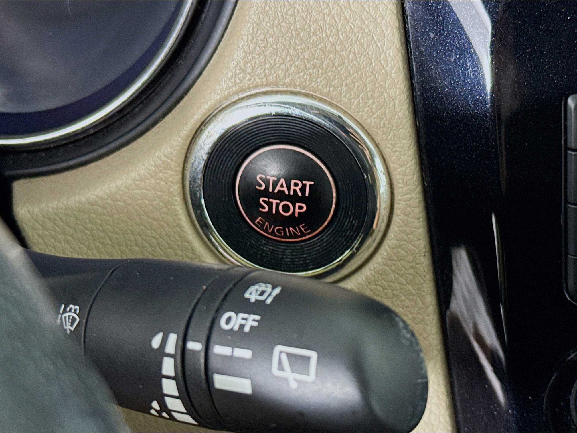 Used 2017 Nissan Rogue SV w/ SV Premium Package image 20